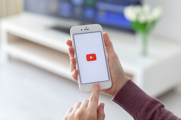【YouTube】お気に入りチャンネルの新着動画をすぐに知りたい! 通知をまとめて設定する方法