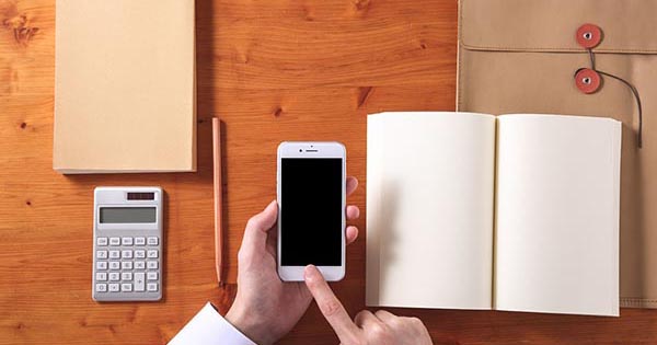 【話しかけるだけ!】Google検索で音声を使って検索する方法