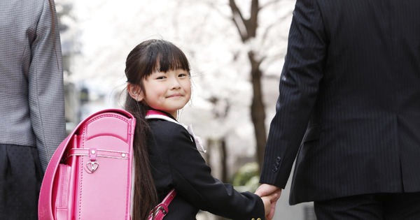 子供や高齢者を見守るGPS「まもるっく」解説まとめ。料金から設定、活用方法まで